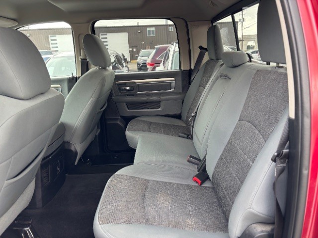 Ram 1500 Vehicle Full-screen Gallery Image 06