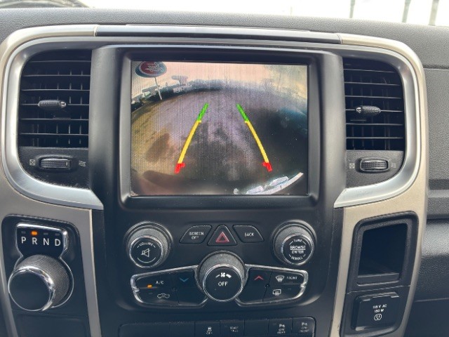 Ram 1500 Vehicle Full-screen Gallery Image 11