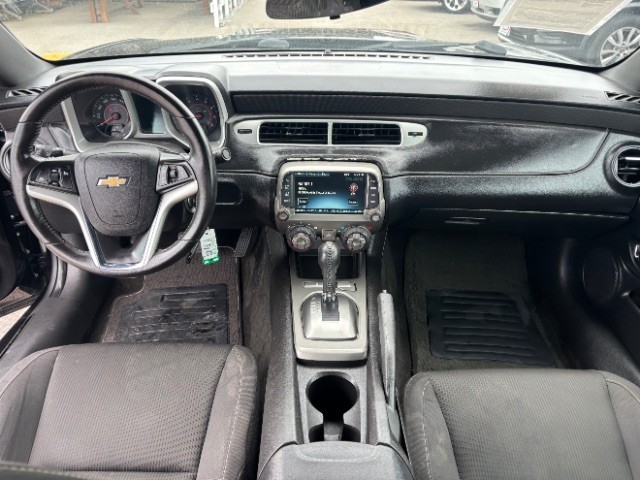 Chevrolet Camaro Vehicle Full-screen Gallery Image 07