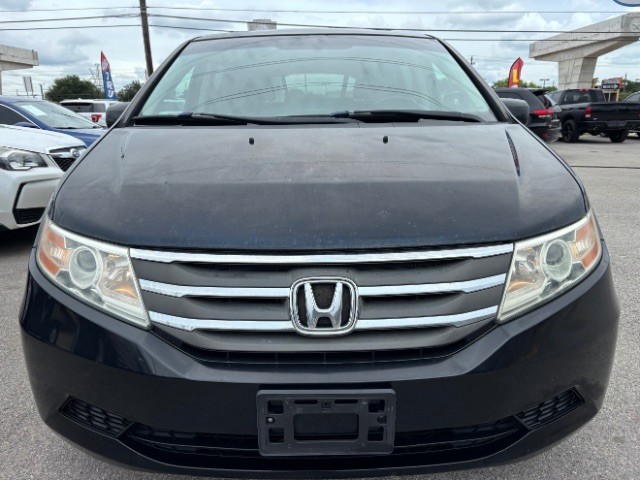 Honda Odyssey Vehicle Full-screen Gallery Image 02