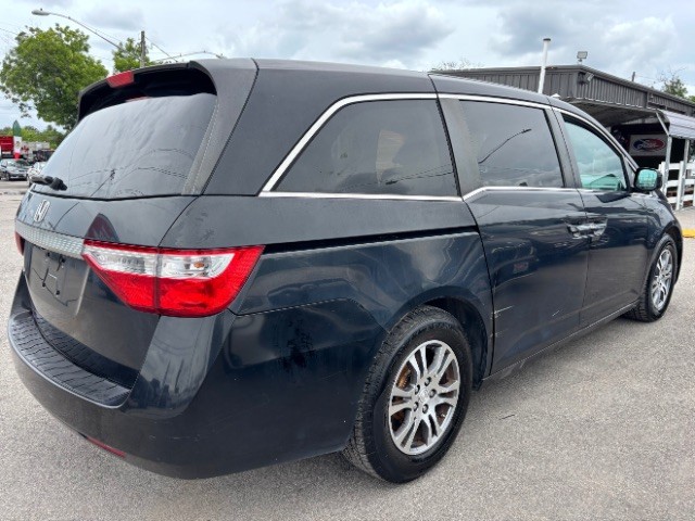 Honda Odyssey Vehicle Full-screen Gallery Image 05