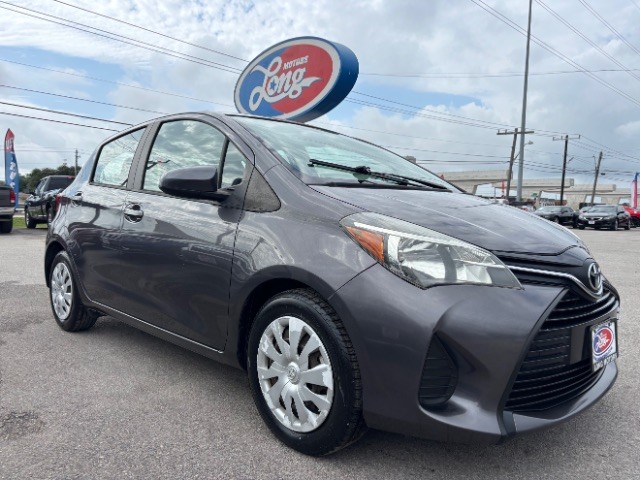 2015 Toyota Yaris's photo