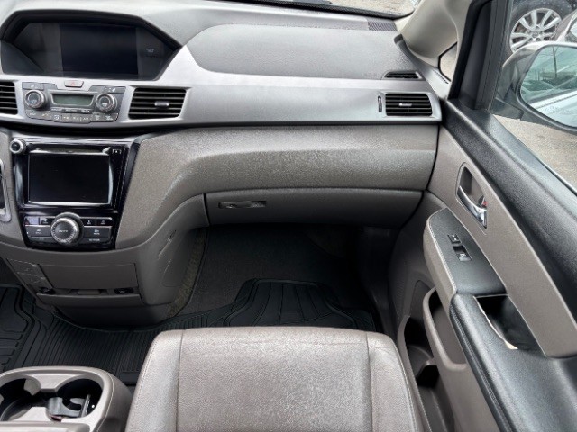 Honda Odyssey Vehicle Full-screen Gallery Image 10