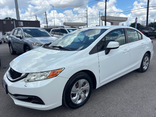 Honda Civic Sedan Vehicle Full-screen Gallery Image 03