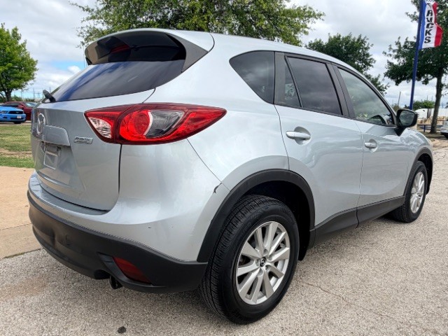 Mazda CX-5 Vehicle Full-screen Gallery Image 04