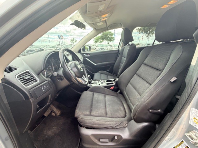 Mazda CX-5 Vehicle Full-screen Gallery Image 08