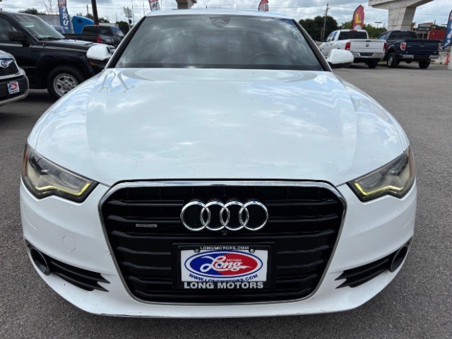 Audi A6 Vehicle Full-screen Gallery Image 02