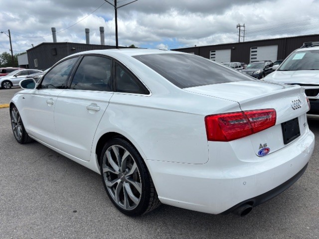 Audi A6 Vehicle Full-screen Gallery Image 04