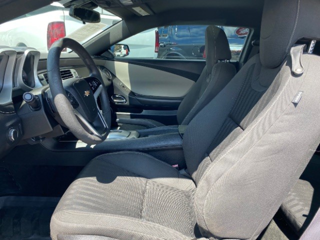 Chevrolet Camaro Vehicle Full-screen Gallery Image 08