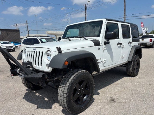 Jeep Wrangler Unlimited Vehicle Full-screen Gallery Image 03