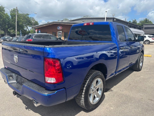 Ram 1500 Vehicle Full-screen Gallery Image 05