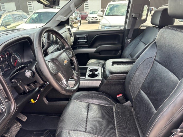 Chevrolet Silverado 1500 Vehicle Full-screen Gallery Image 10