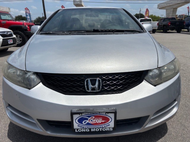 Honda Civic Coupe Vehicle Full-screen Gallery Image 02
