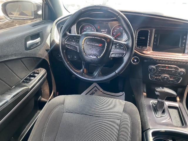 Dodge Charger Vehicle Full-screen Gallery Image 11