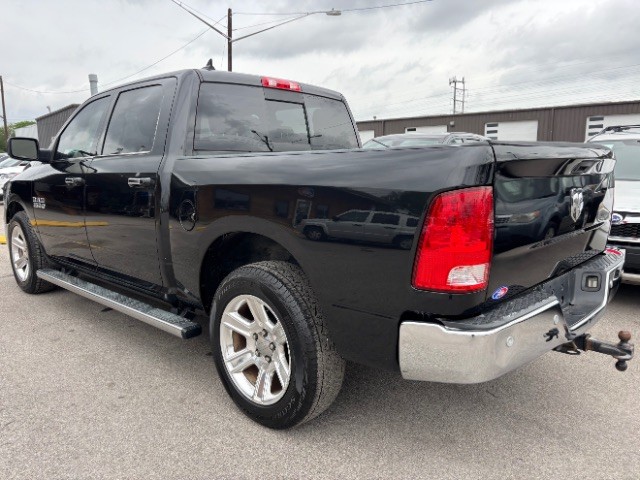 Ram 1500 Vehicle Full-screen Gallery Image 04