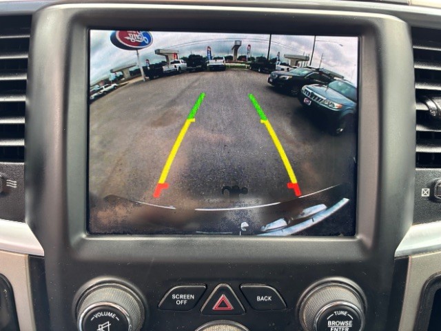 Ram 1500 Vehicle Full-screen Gallery Image 11