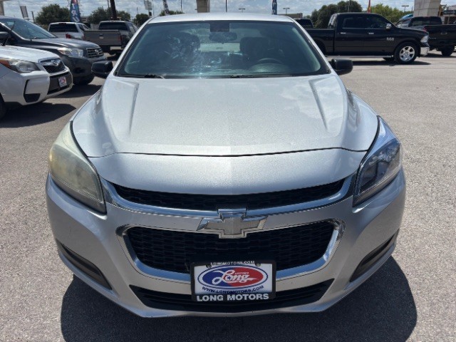 Chevrolet Malibu Vehicle Full-screen Gallery Image 02