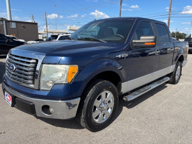 Ford F-150 Vehicle Full-screen Gallery Image 03