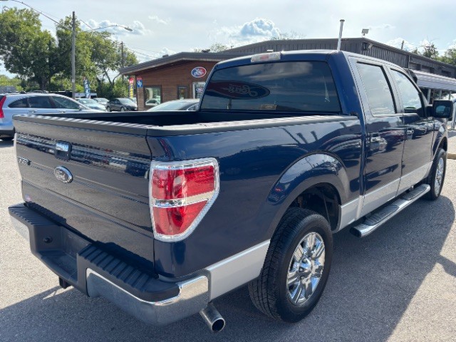 Ford F-150 Vehicle Full-screen Gallery Image 05