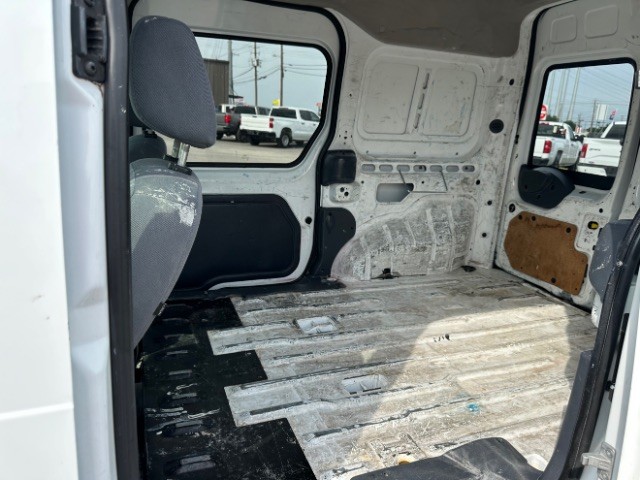 Ford Transit Connect Vehicle Full-screen Gallery Image 09
