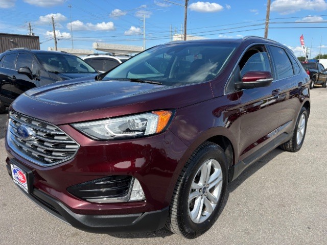 Ford Edge Vehicle Full-screen Gallery Image 03