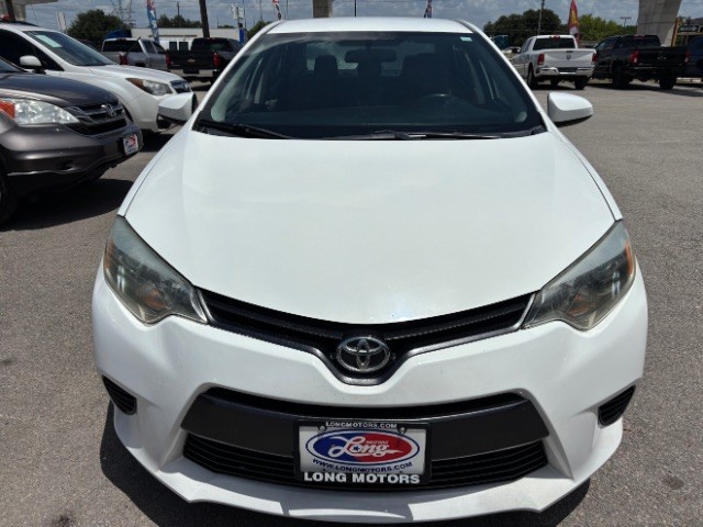 Toyota Corolla Vehicle Full-screen Gallery Image 02