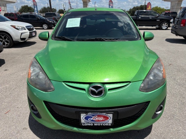 Mazda Mazda2 Vehicle Full-screen Gallery Image 02