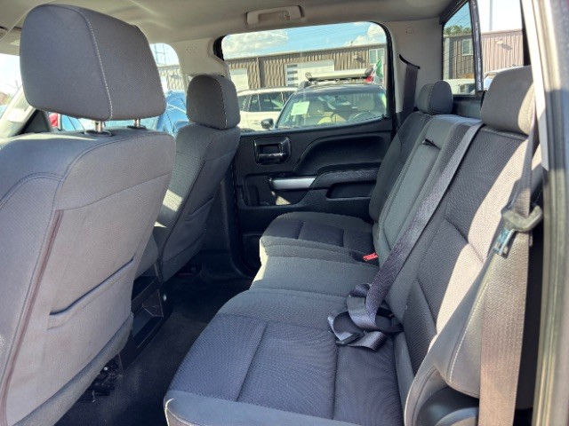 Chevrolet Silverado 1500 Vehicle Full-screen Gallery Image 10