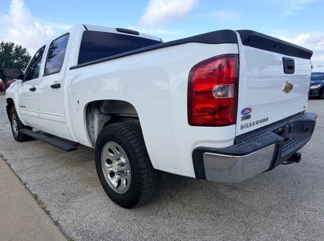 Chevrolet Silverado 1500 Vehicle Full-screen Gallery Image 05