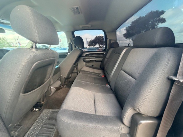 Chevrolet Silverado 1500 Vehicle Full-screen Gallery Image 11