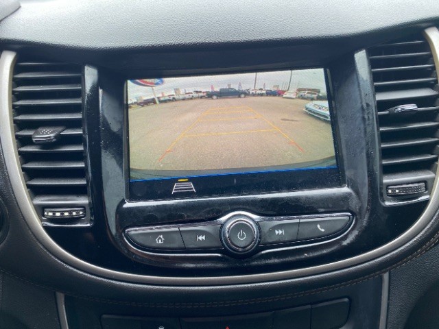 Chevrolet Trax Vehicle Full-screen Gallery Image 13