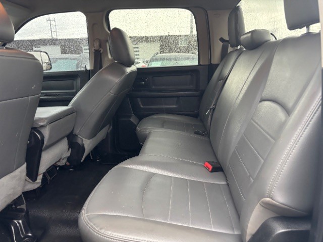 Ram 2500 Vehicle Full-screen Gallery Image 06