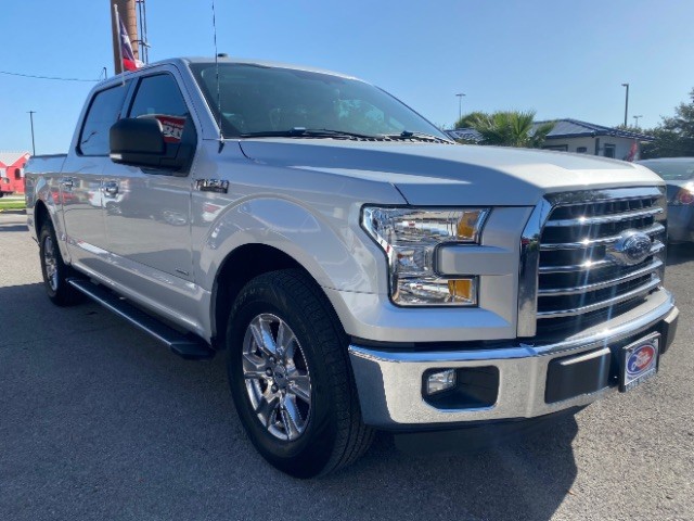 Ford F-150 Vehicle Full-screen Gallery Image 03