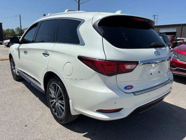 INFINITI QX60 Vehicle Full-screen Gallery Image 04