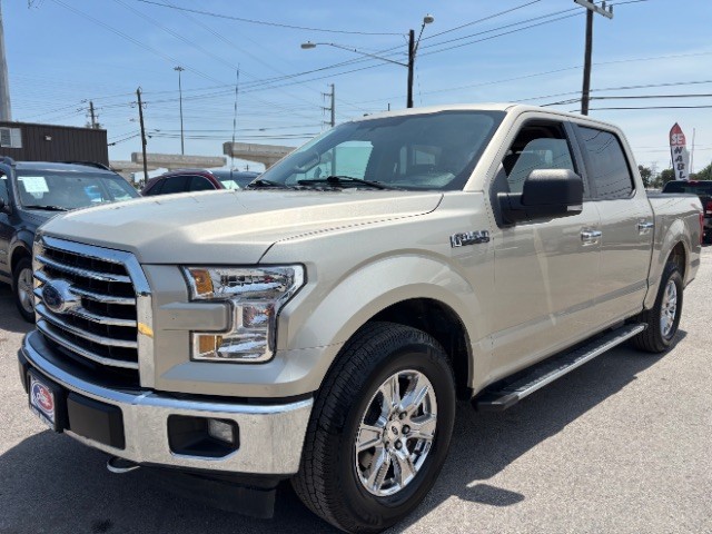 Ford F-150 Vehicle Full-screen Gallery Image 03