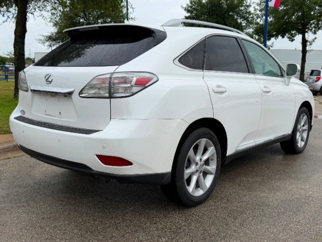 Lexus RX 350 Vehicle Full-screen Gallery Image 04