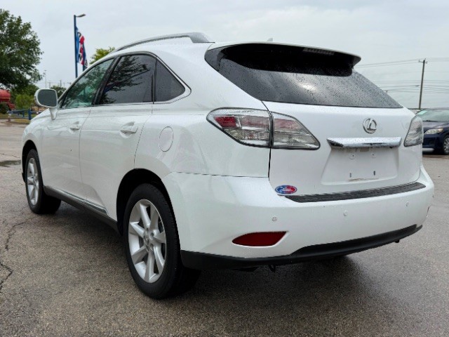Lexus RX 350 Vehicle Full-screen Gallery Image 05