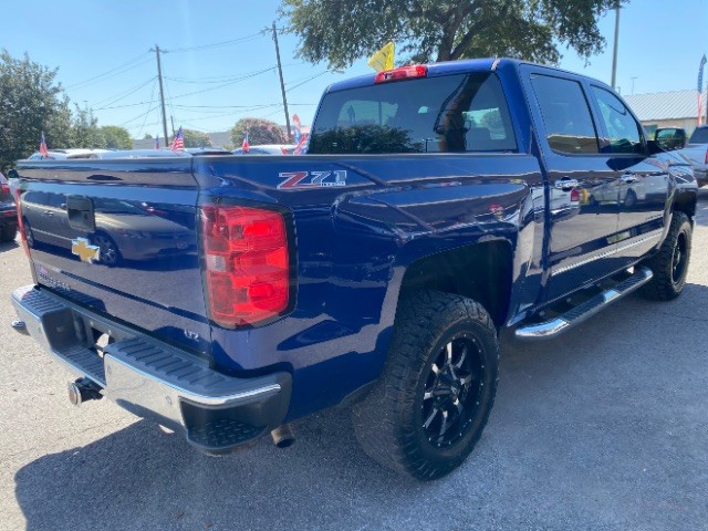 Chevrolet Silverado 1500 Vehicle Full-screen Gallery Image 04
