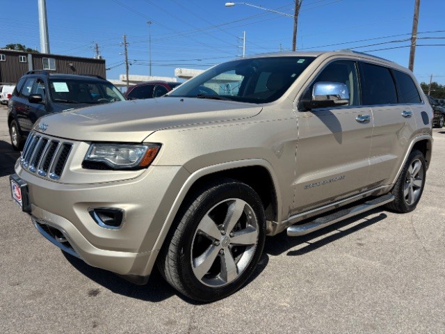 Jeep Grand Cherokee Vehicle Full-screen Gallery Image 03