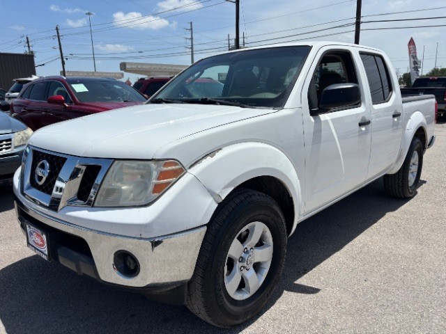 Nissan Frontier Vehicle Full-screen Gallery Image 03