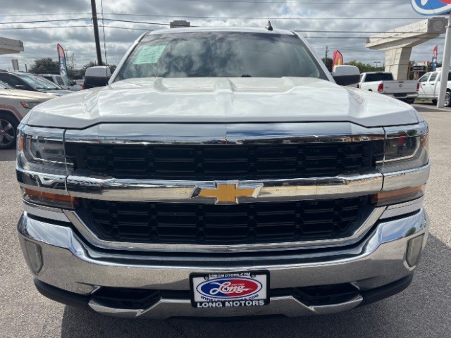 Chevrolet Silverado 1500 Vehicle Full-screen Gallery Image 02
