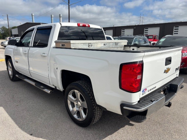 Chevrolet Silverado 1500 Vehicle Full-screen Gallery Image 04