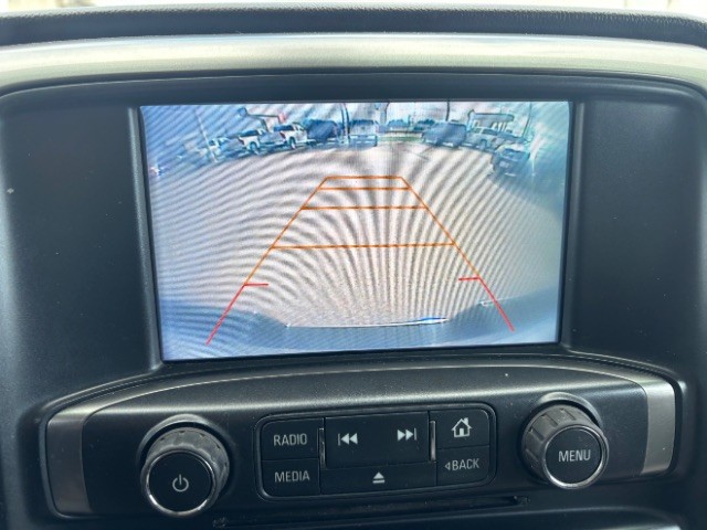 Chevrolet Silverado 1500 Vehicle Full-screen Gallery Image 11