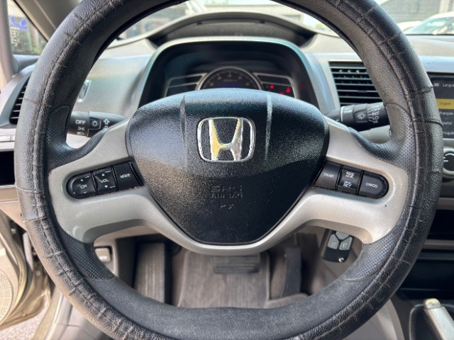 Honda Civic Vehicle Full-screen Gallery Image 12