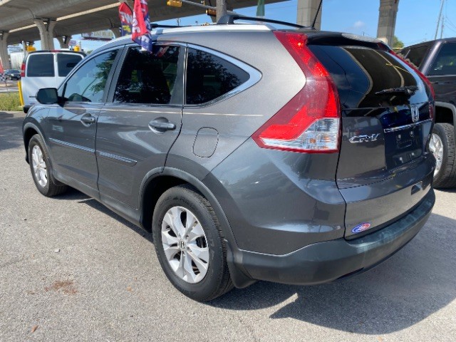 Honda CR-V Vehicle Full-screen Gallery Image 05