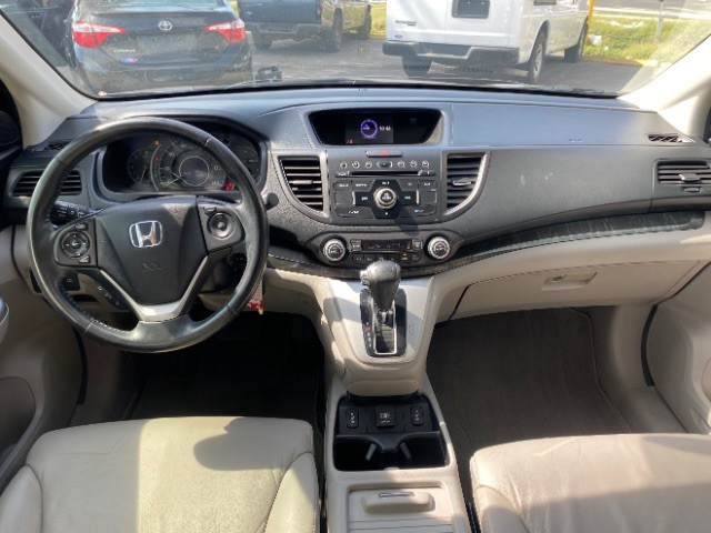 Honda CR-V Vehicle Full-screen Gallery Image 06