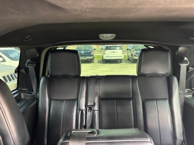 Ford Expedition Vehicle Full-screen Gallery Image 07