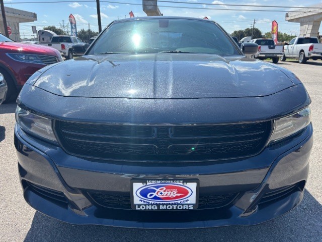 Dodge Charger Vehicle Full-screen Gallery Image 02