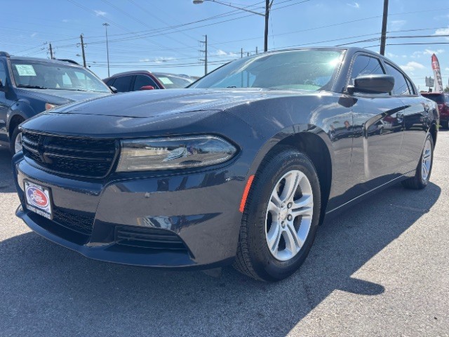 Dodge Charger Vehicle Full-screen Gallery Image 03