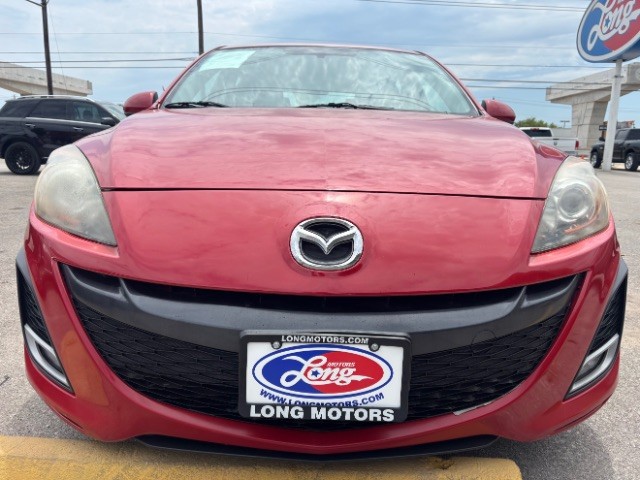Mazda Mazda3 Hatchback Vehicle Full-screen Gallery Image 02